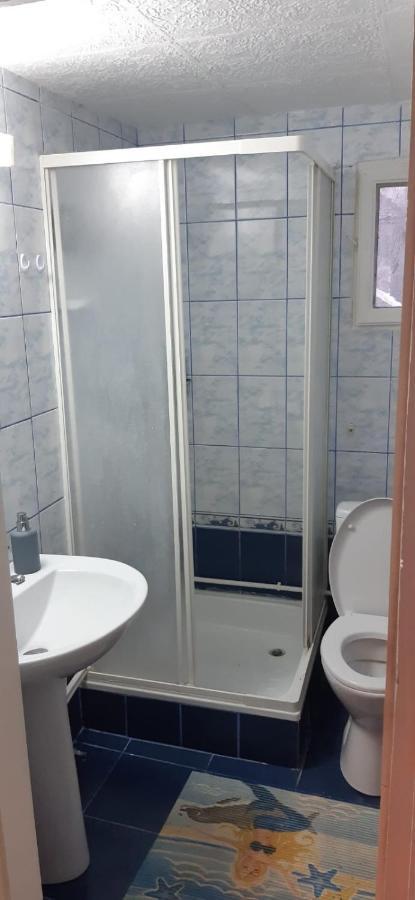Apartament La Poteca Ursului Lägenhet Buşteni Exteriör bild
